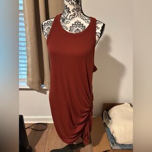 Old Navy Rust Sleeveless Ruched Dress
